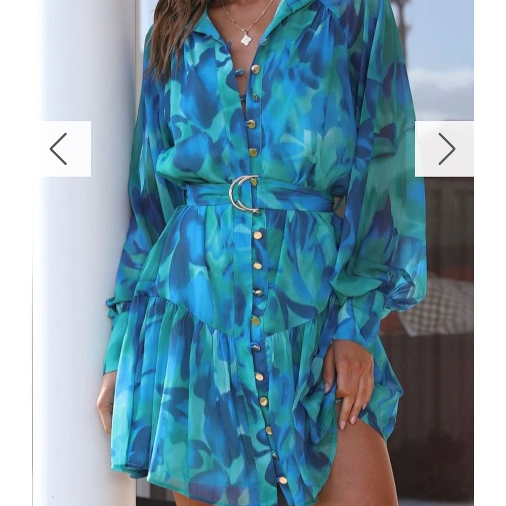 Elegant Teal and Blue Long Sleeve Dress